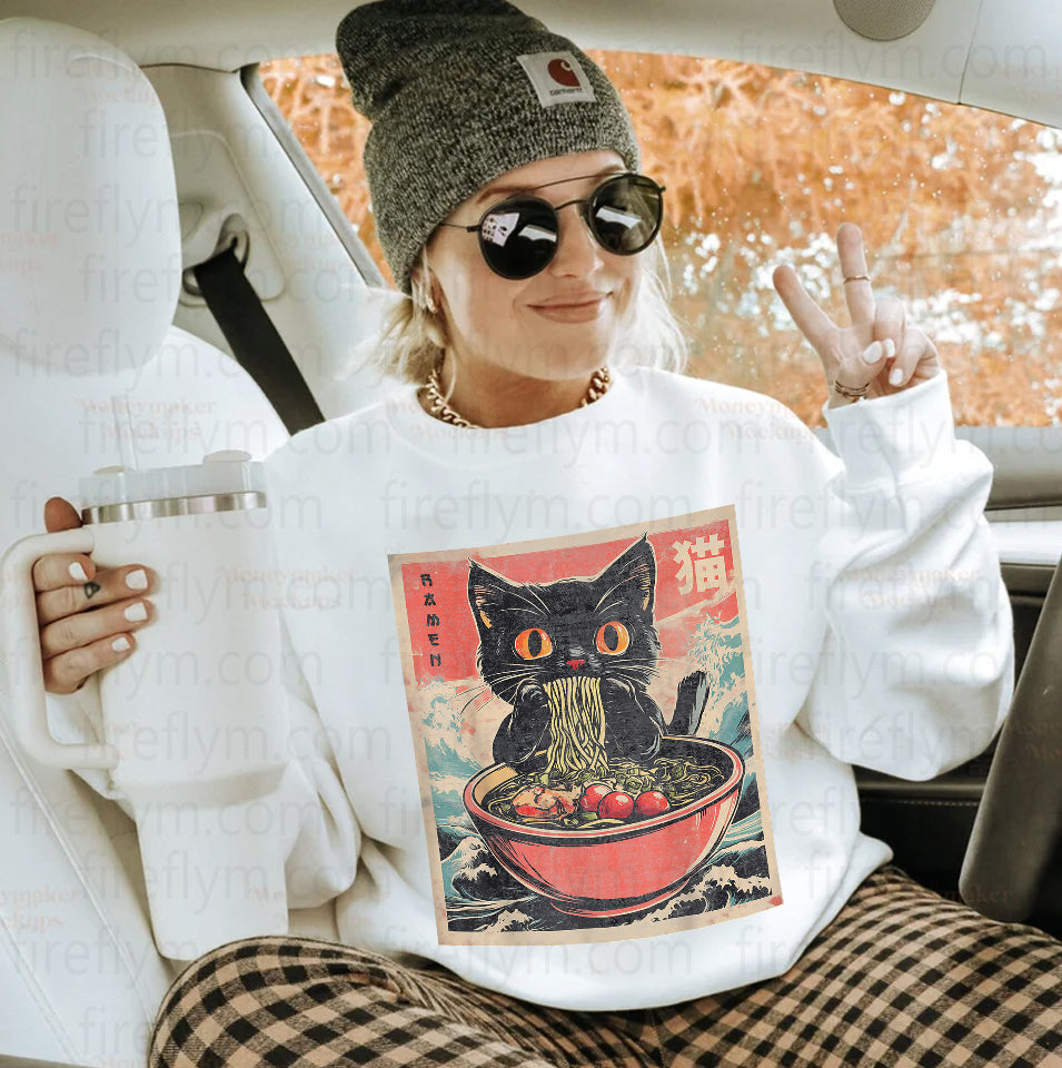 Ramen-Loving Cat Tee – Funny Kawaii Anime Japanese Style