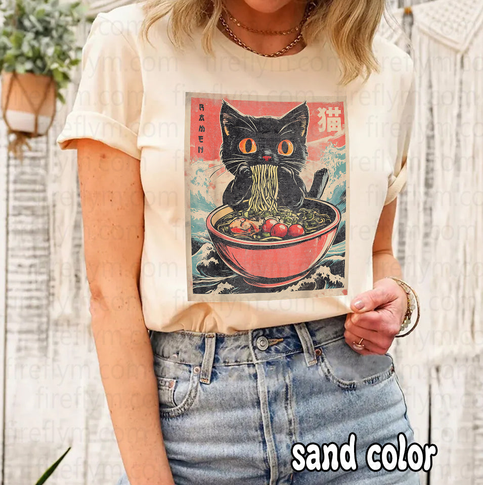 Ramen-Loving Cat Tee – Funny Kawaii Anime Japanese Style